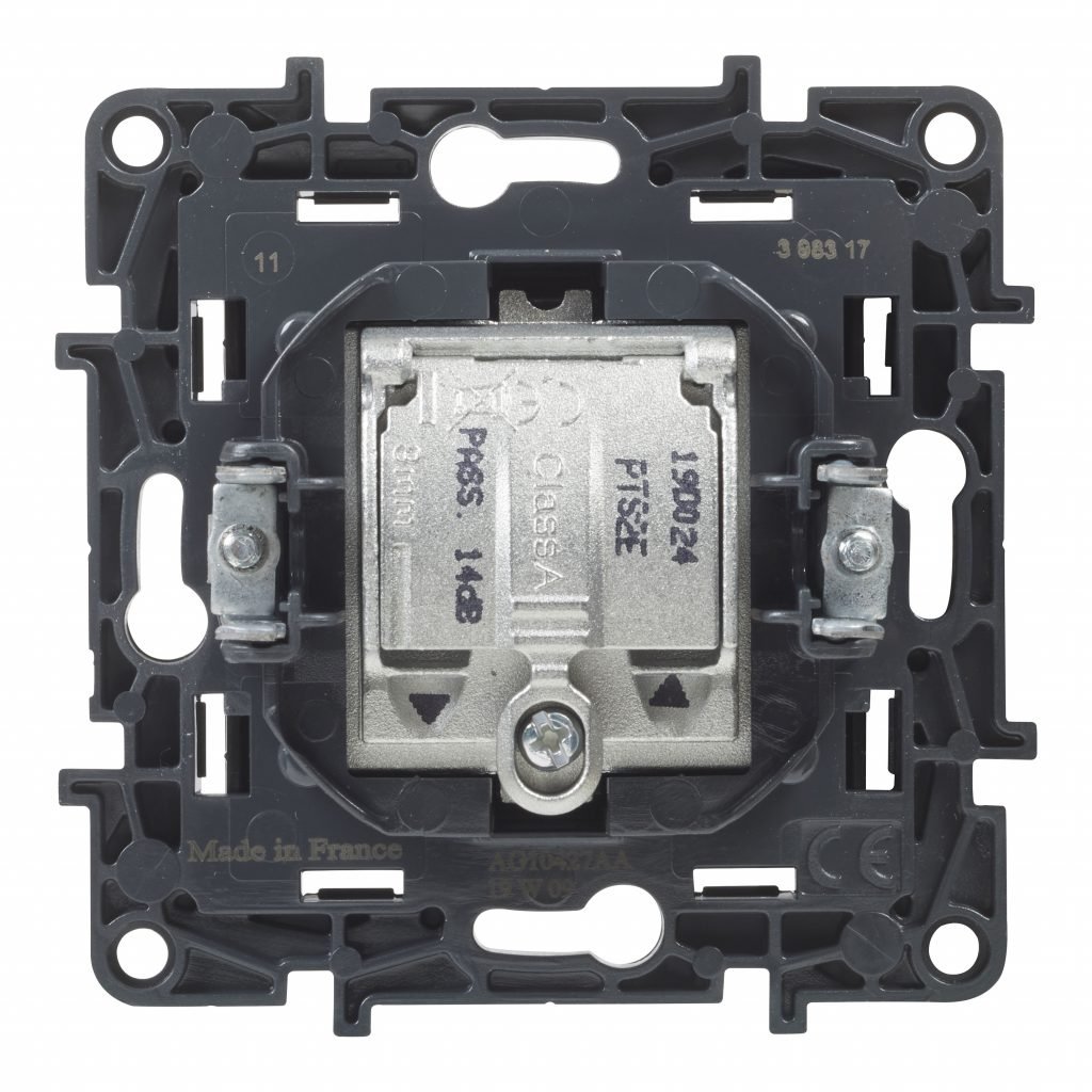 LEGRAND - Tomada Tv-Sat Passagem Niloé Step