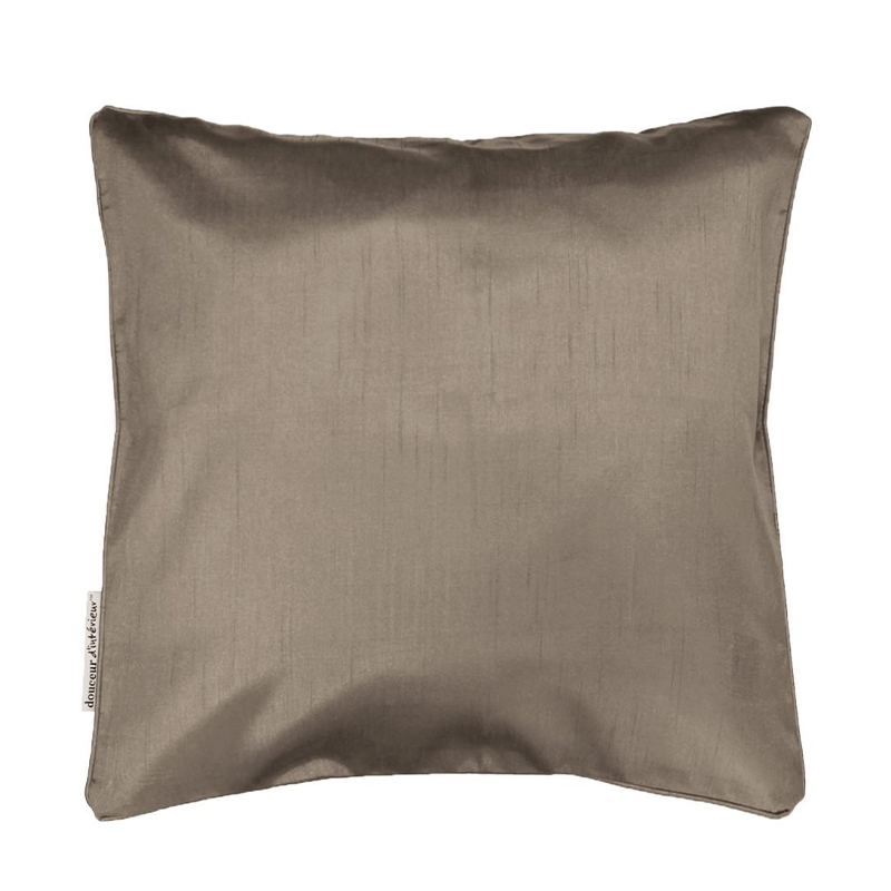 U10 - Capa Xatungue Liso 40X40