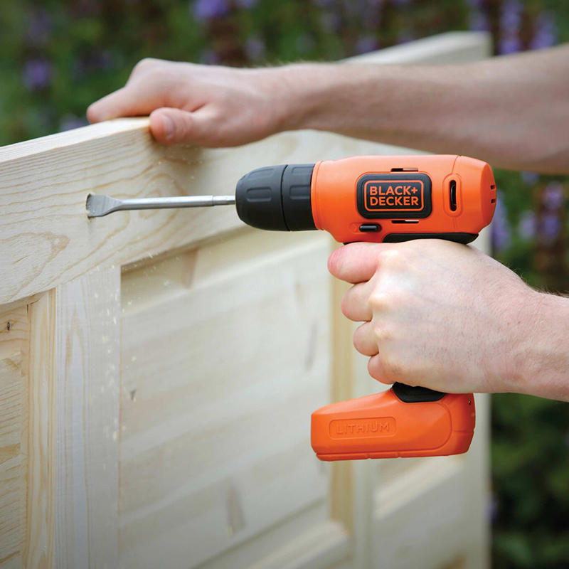 BLACK DECKER - Aparafusadora 7.2V 1.5Ah