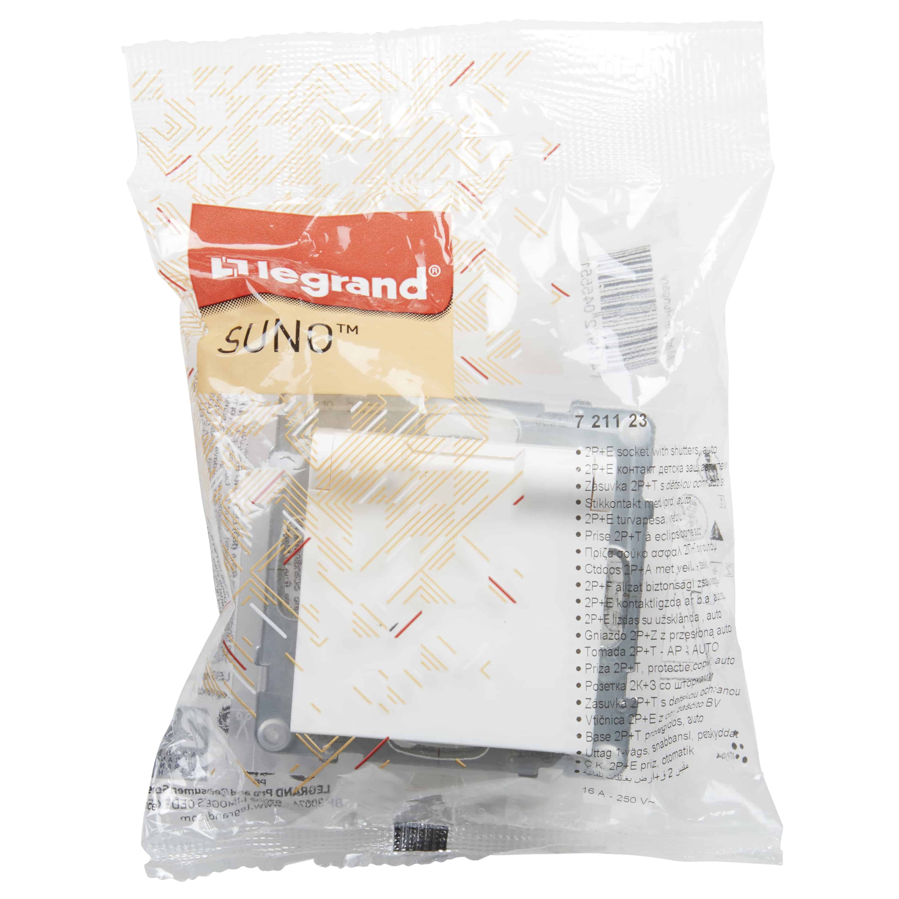LEGRAND - New Suno 2P+T Schuko Ip44 Branco