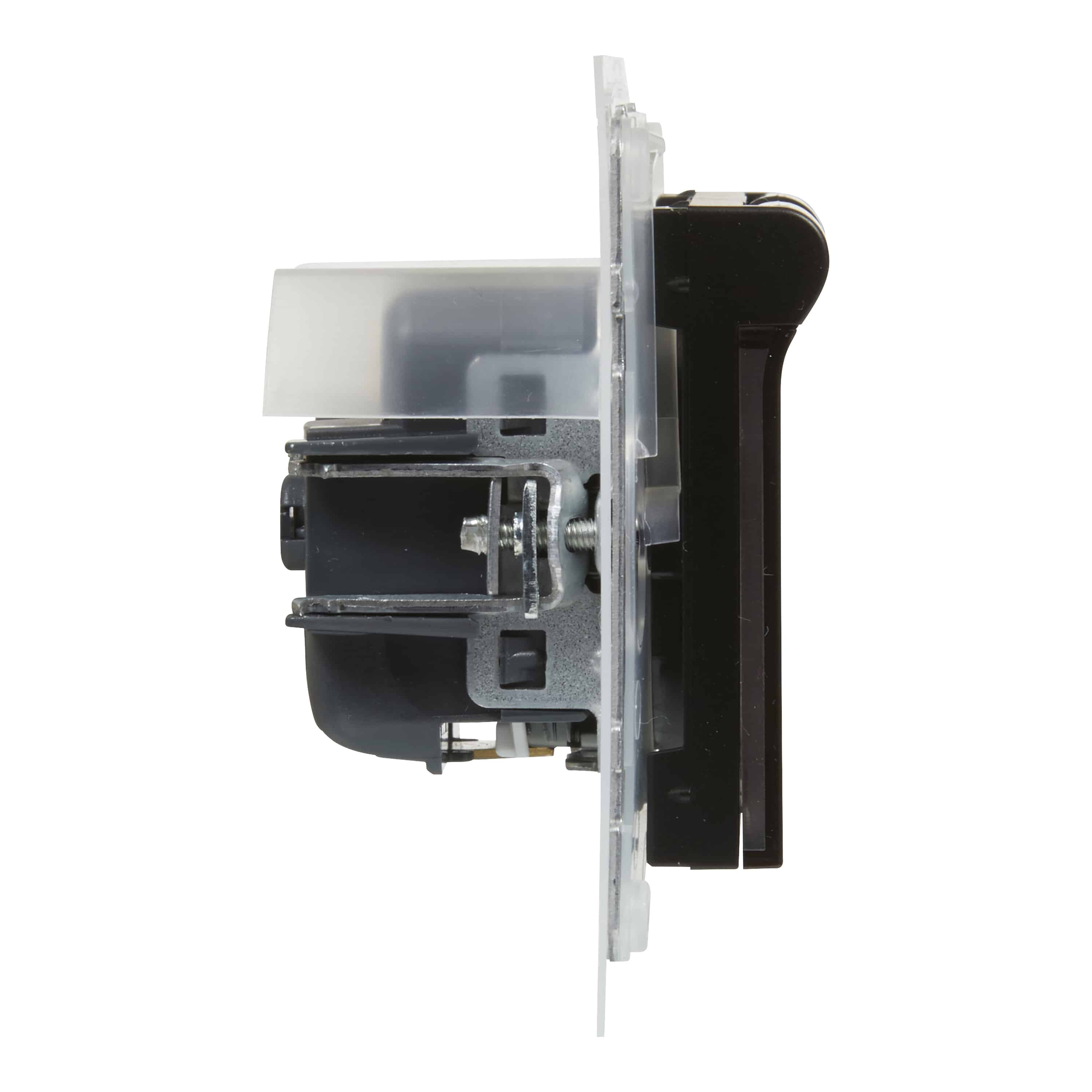 LEGRAND - New Suno 2P+T Schuko Ip44 Preto