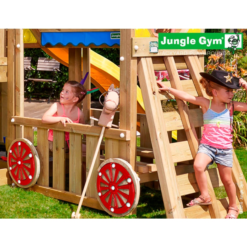 TOSCCA - Parque Infantil "Hut"