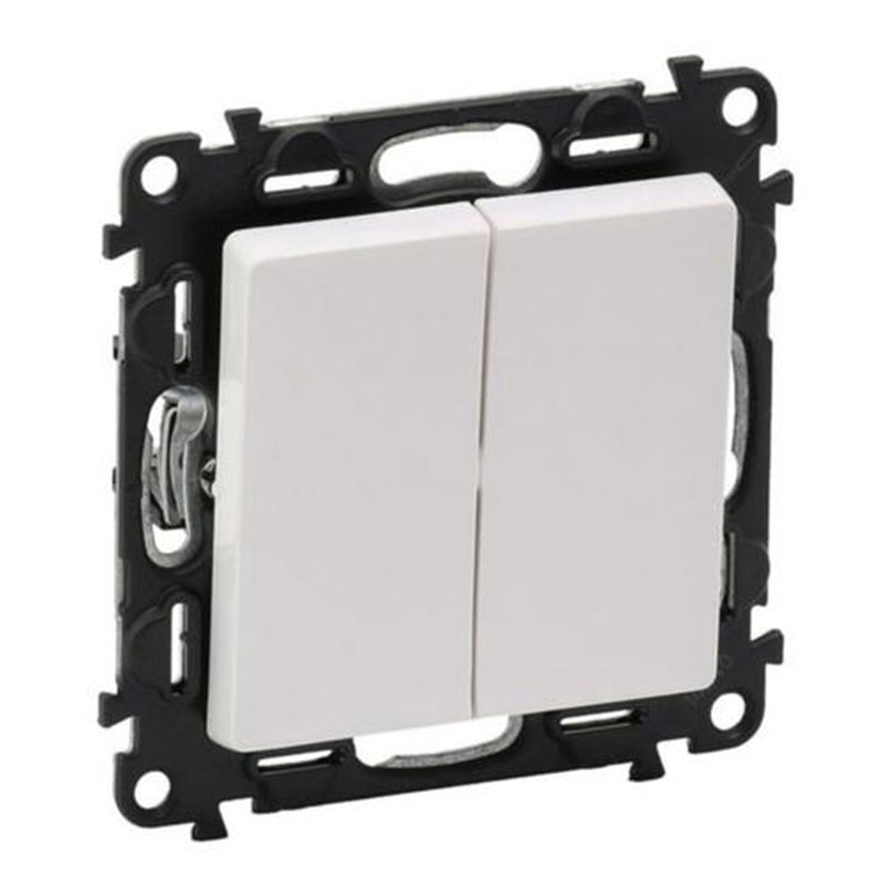 LEGRAND - Comutador Escada Duplo 10Ax Branco Valena Life