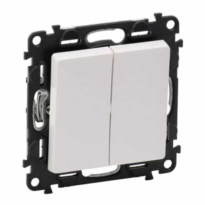 LEGRAND - Comutador Escada Duplo 10Ax Branco Valena Life