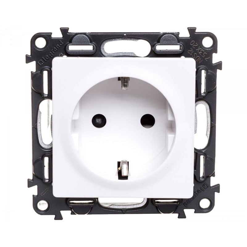 LEGRAND - Tomada 2P+T Obturador Branco